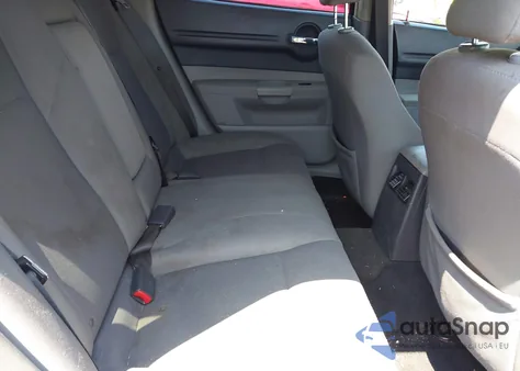 2007 Dodge Magnum z USA, uszkodzony, nr VIN 2D4FV47V97H620553